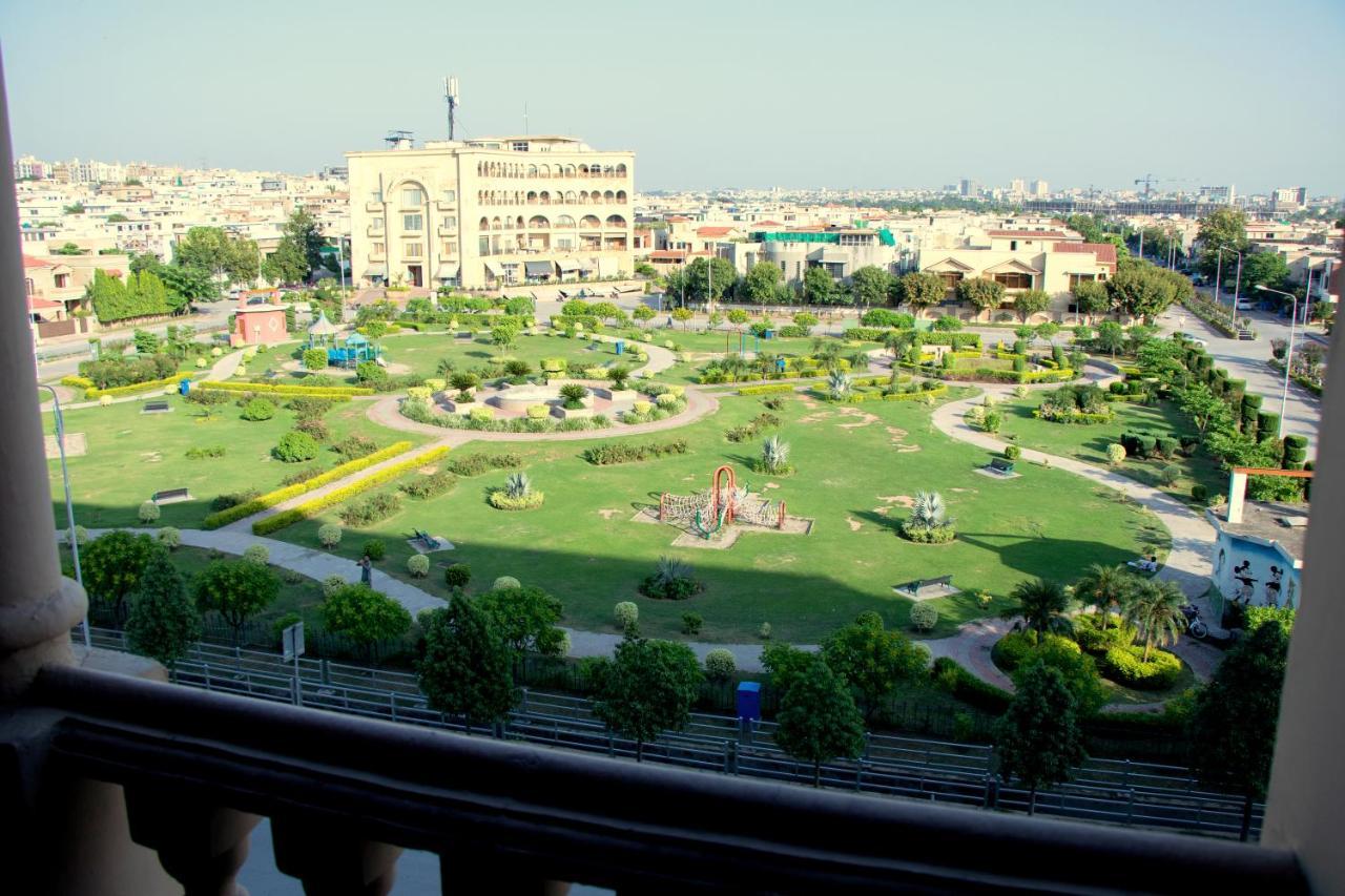 The Millenial Apartments & Suites Bahria Town Rawalpindi Exterior foto
