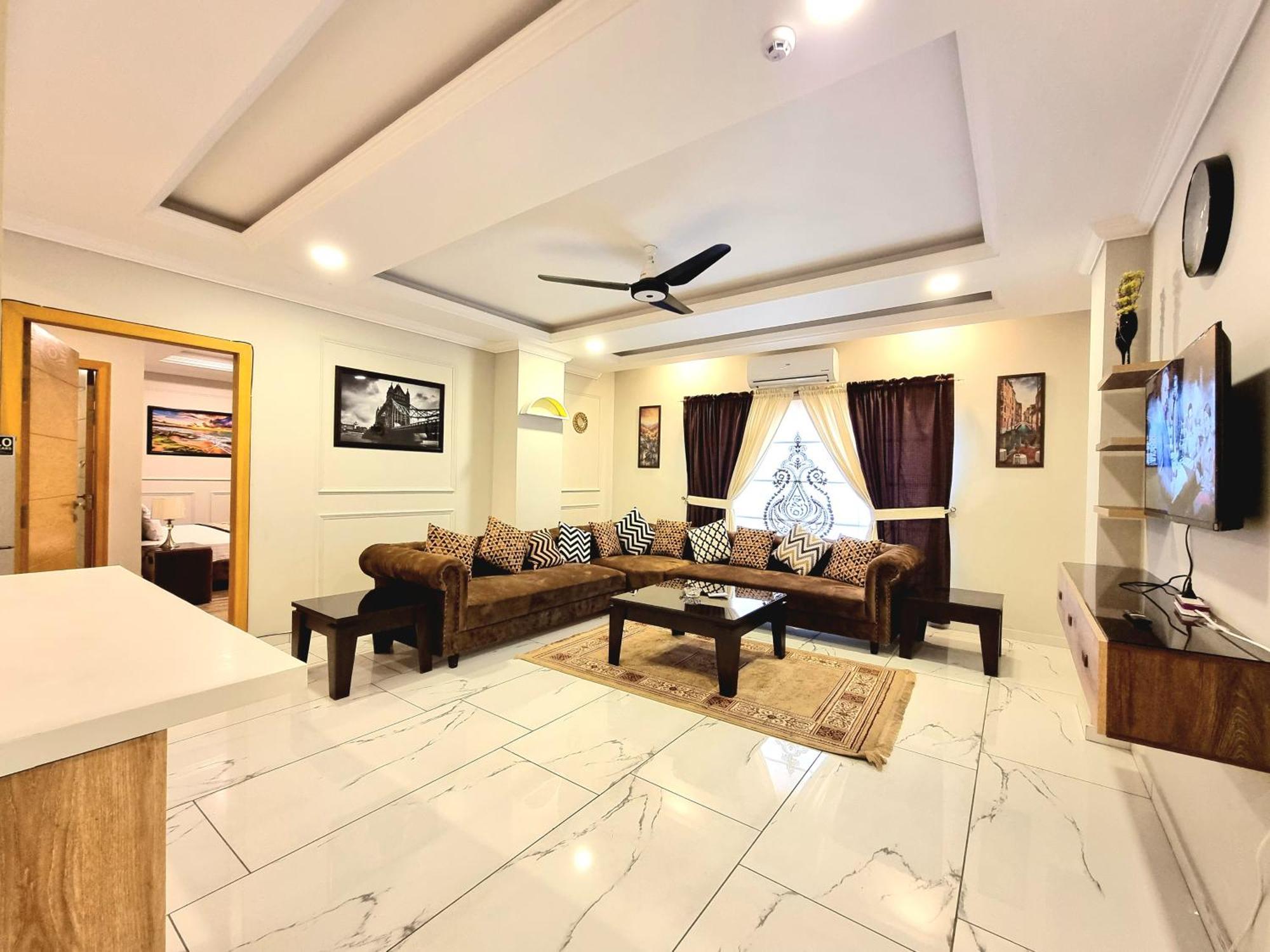 The Millenial Apartments & Suites Bahria Town Rawalpindi Zimmer foto