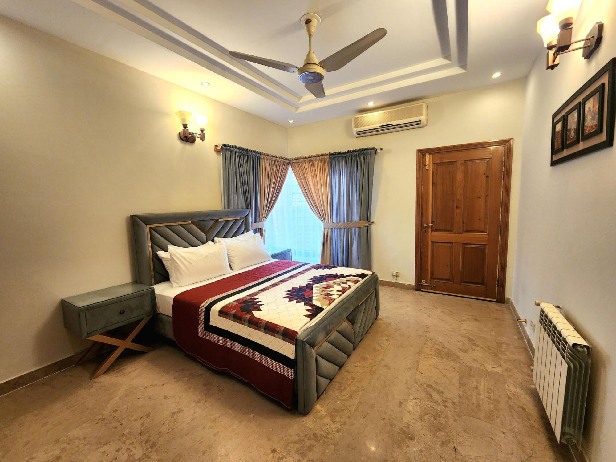 The Millenial Apartments & Suites Bahria Town Rawalpindi Zimmer foto